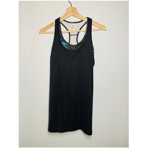 Lucy Black Racerback Tank Top Size SP - Picture 1 of 2